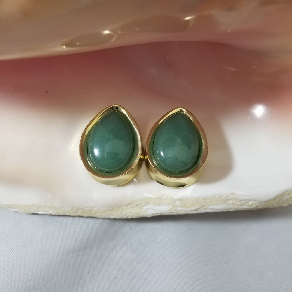 Brass teardrop plugs pair with green adventure stone center - LAST ONE - 18mm